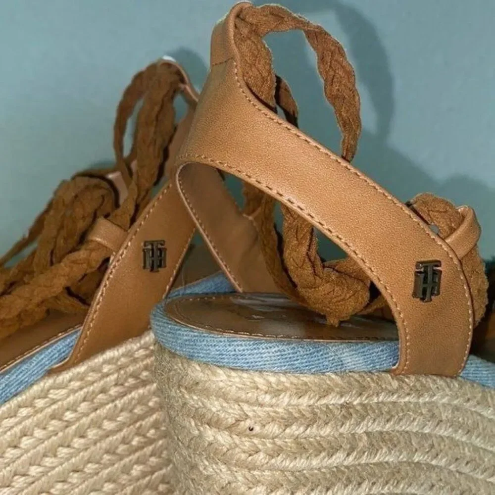 Tommy Hilfiger Women Blue Tan Studded Espadrille Tie-Up Wedge 8M